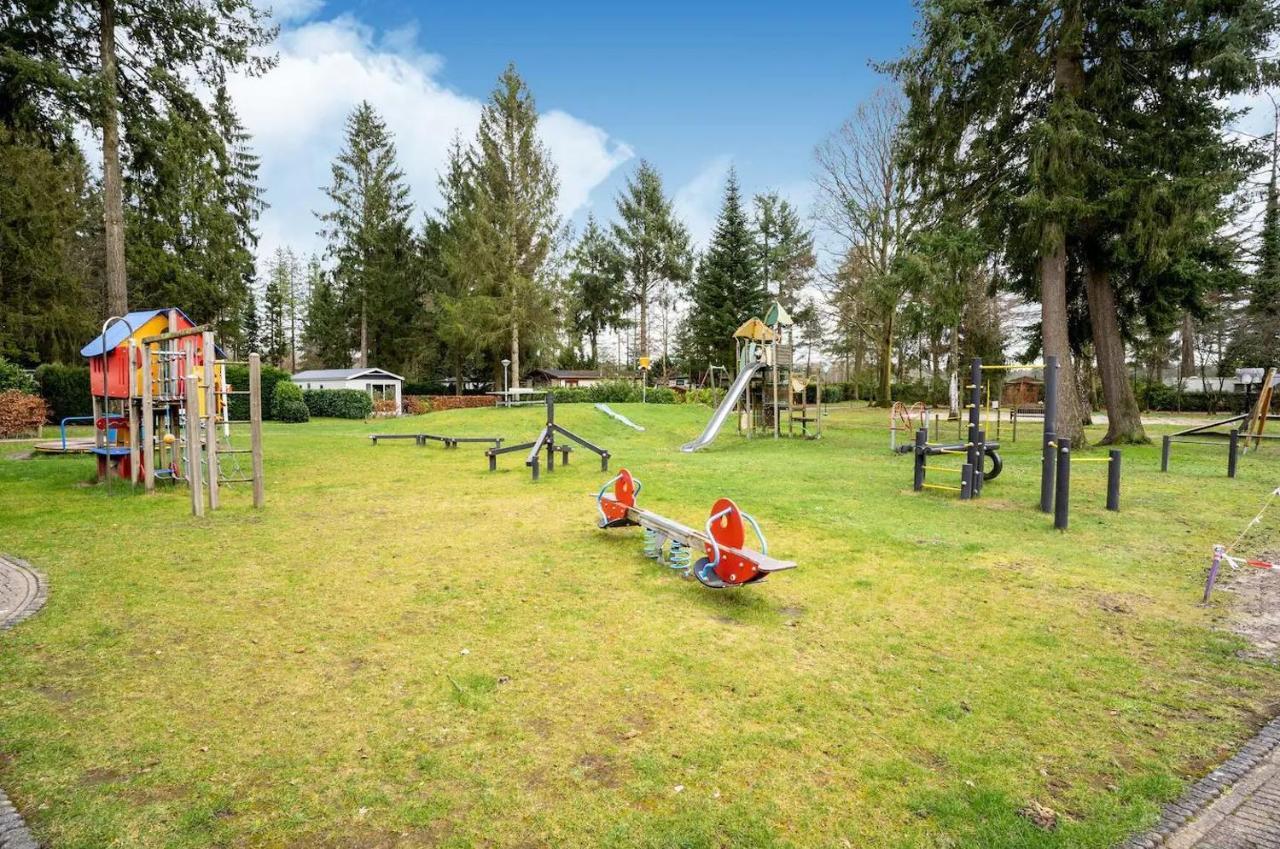 Sfeervol Vakantiehuisje In Bosrijke Omgeving Ворден Экстерьер фото